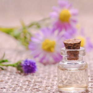 Selbsthilfe mit ätherischen Ölen und Aromatherapie